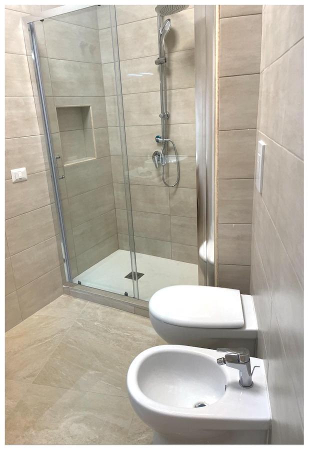 Aurelia'S Suite Napoli Exterior photo